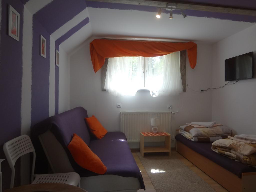 Pokoje Goscinne Mirena Карпач Екстериор снимка